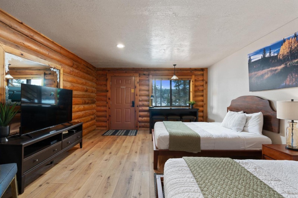 Duck Creek Village Inn Main image